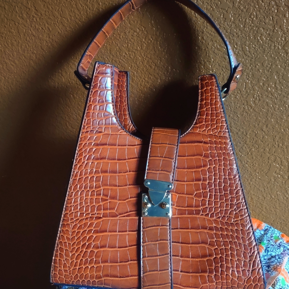 Just Fab Shoulder Bag Cognac Brown Crocodile print.